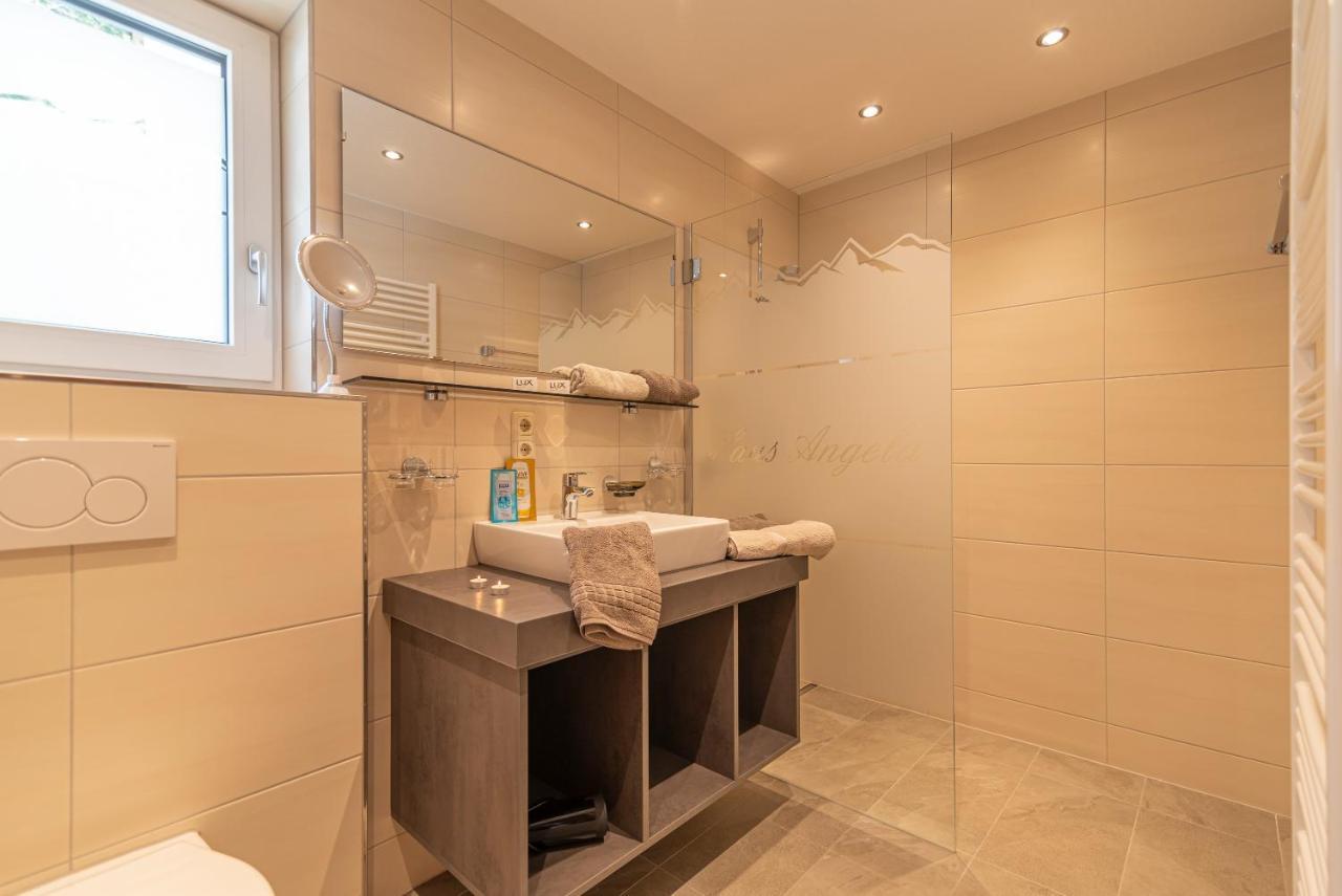 Haus Angela Hotel Капл Екстериор снимка